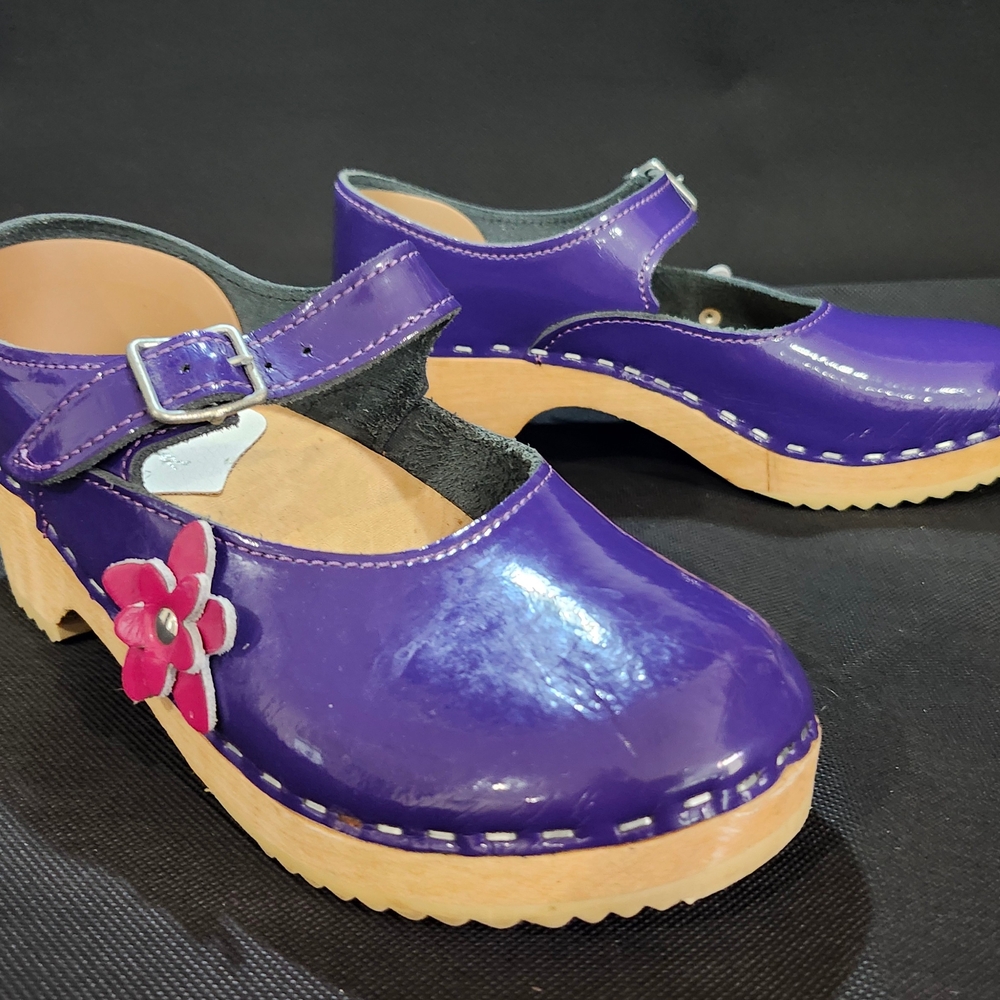 Girls Purple Mary Jane Clog Sandals with Flower Accent